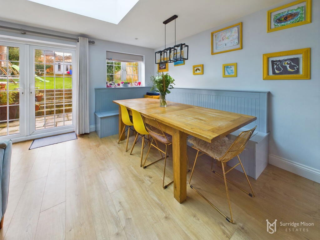 Additional property image - Upper Kings Drive, Eastbourne, East Sussex, BN20