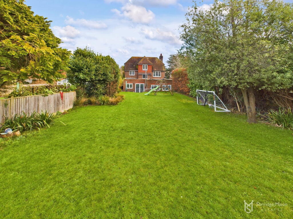 Additional property image - Upper Kings Drive, Eastbourne, East Sussex, BN20