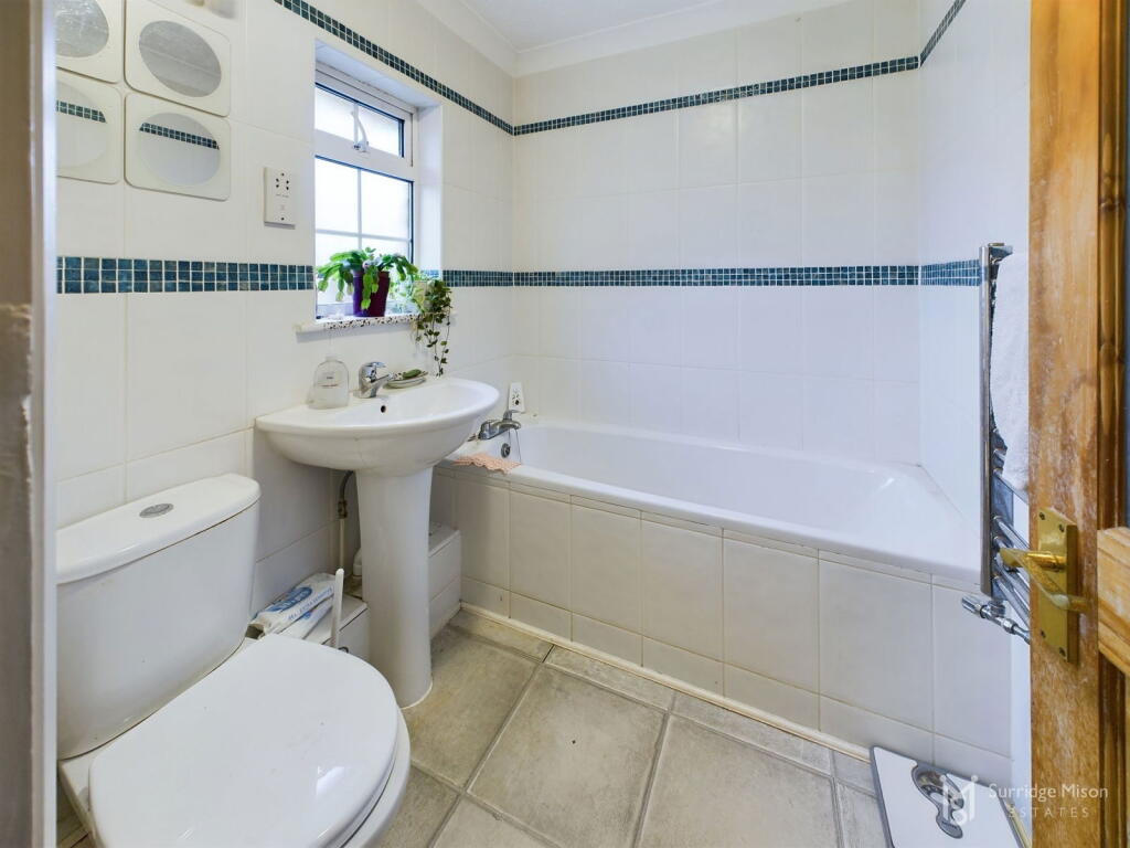 Additional property image - Coast Road, Pevensey Bay, East Sussex, BN24