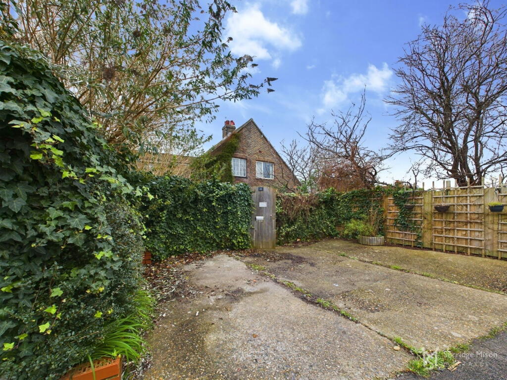 Additional property image - Coast Road, Pevensey Bay, East Sussex, BN24
