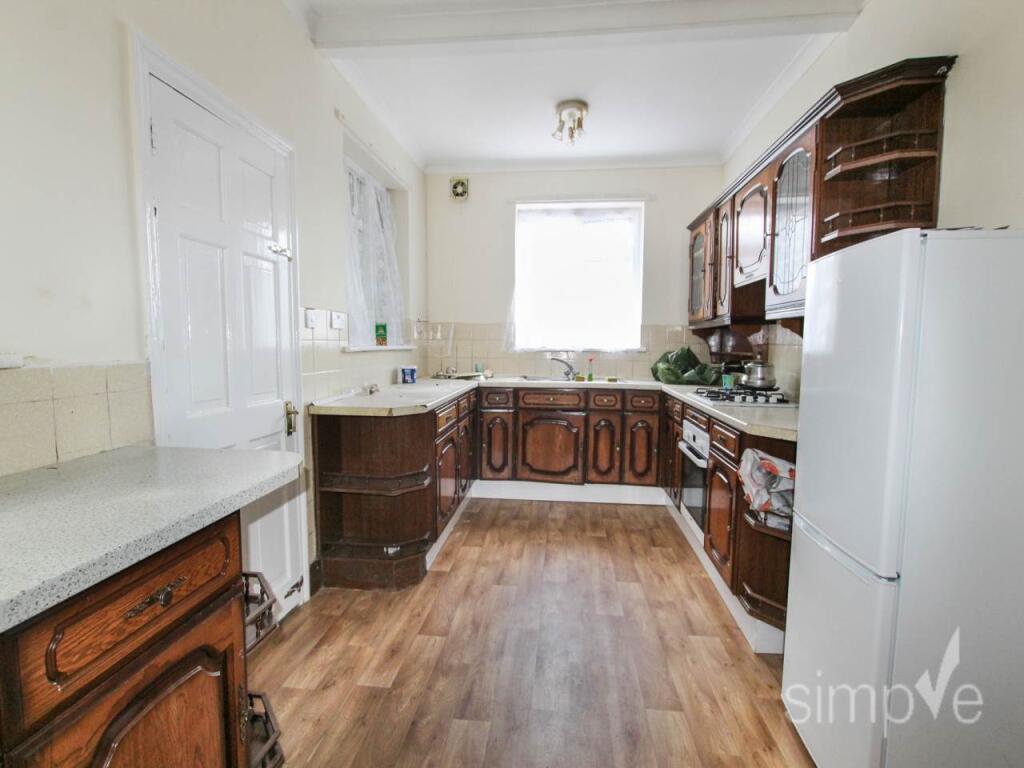 Main image of property: Yeading Lane, Hayes, Middlesex