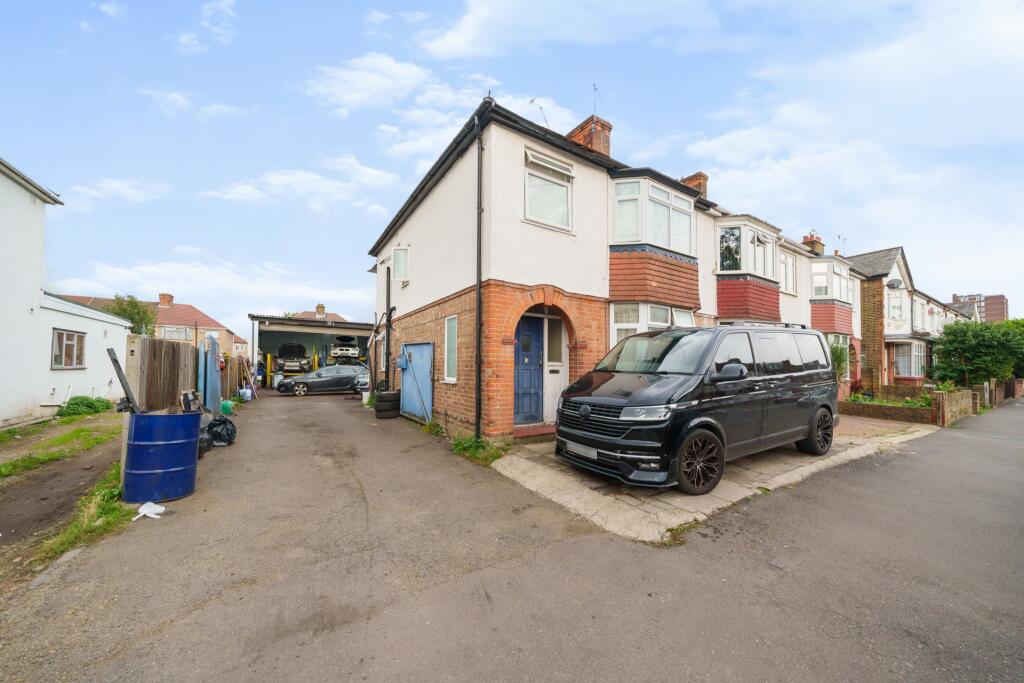 Main image of property: Nield Road, Hayes, UB3