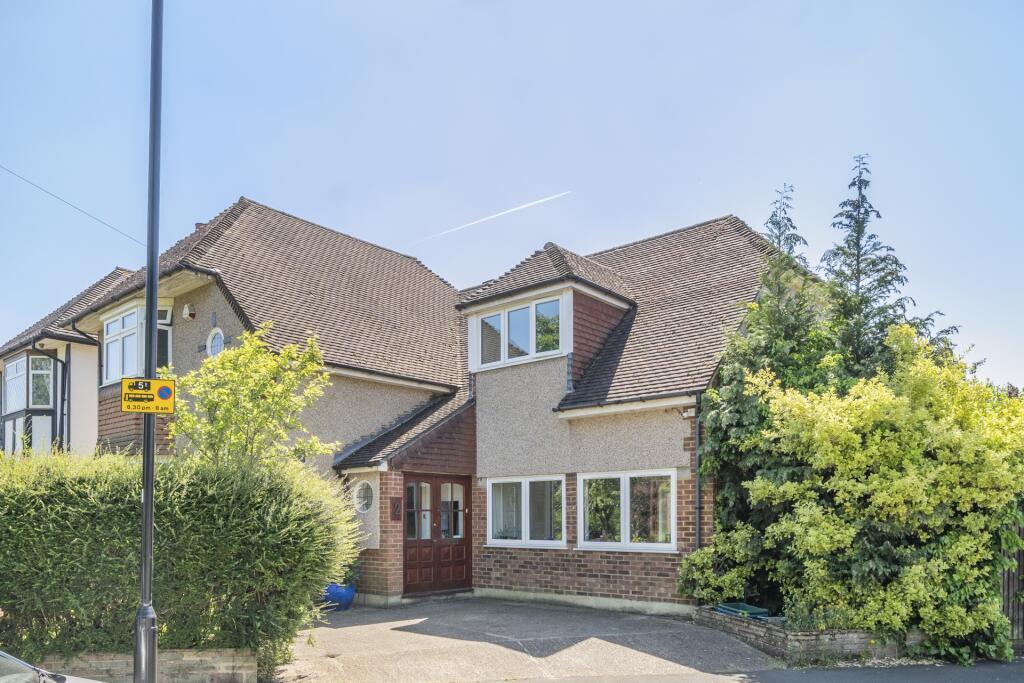 Main image of property: The Glen, Southall, UB2