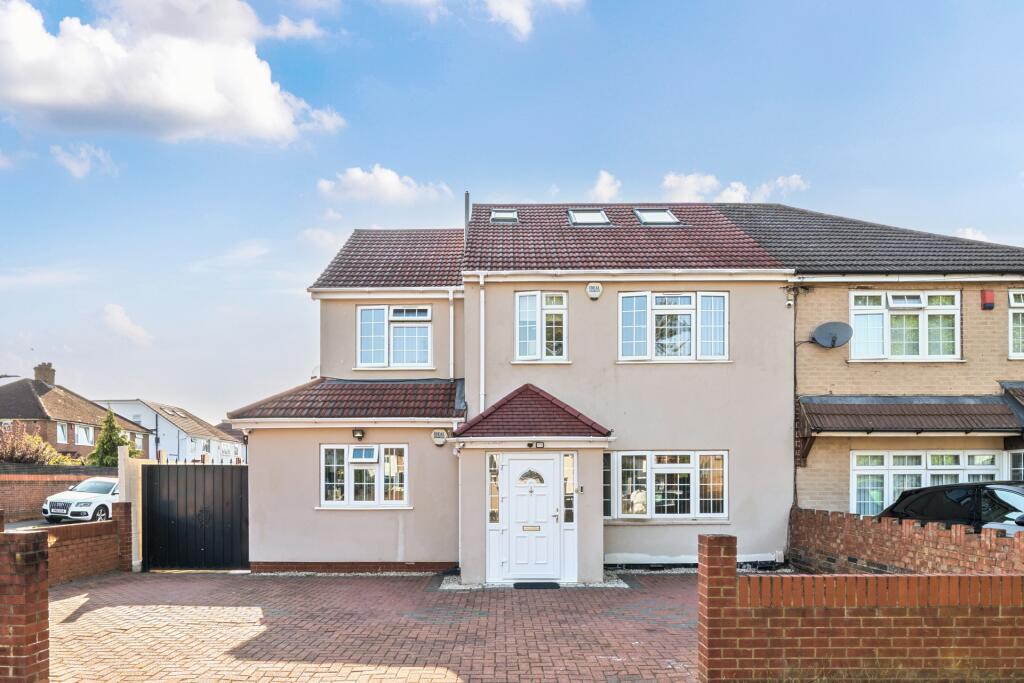 6 bedroom semi-detached house