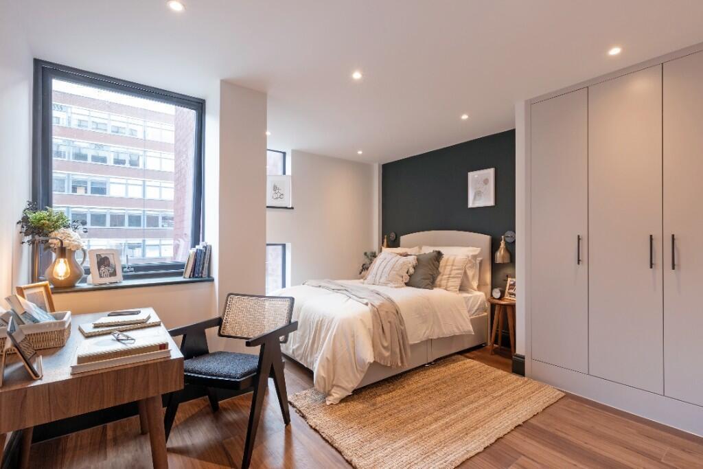 Main image of property: 7 James Street, Liverpool, Merseyside, L2 7NX