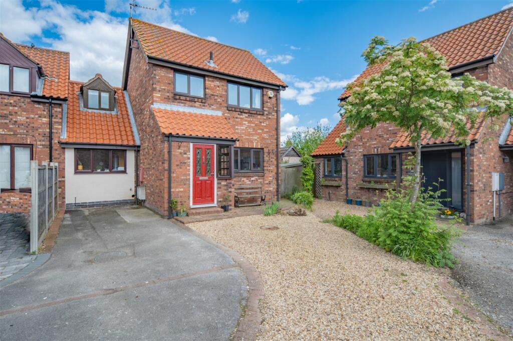 3 bedroom semidetached house for sale in Home Pastures, Hose, Melton Mowbray. LE14 4JB, LE14