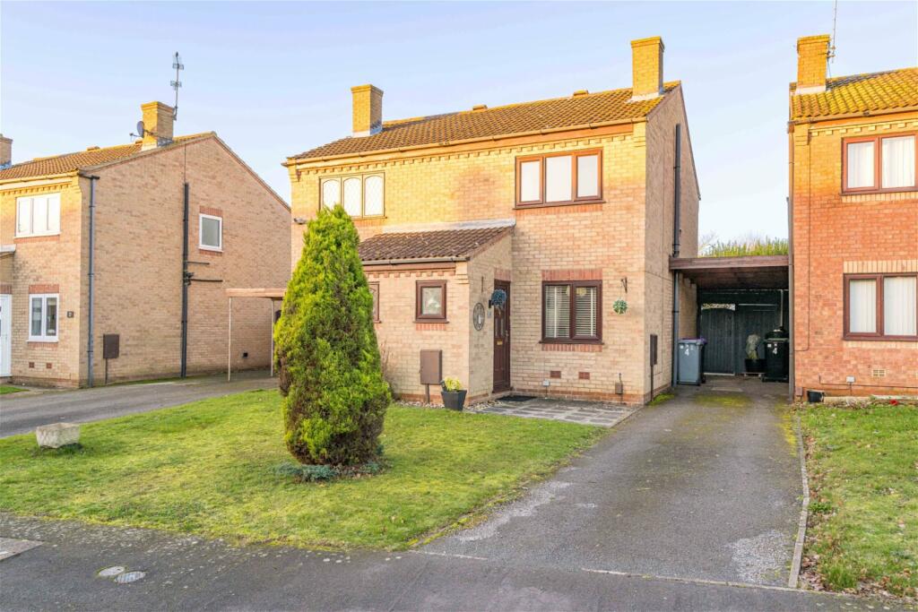 2 bedroom semidetached house for sale in Blackburn Close, Barrowby