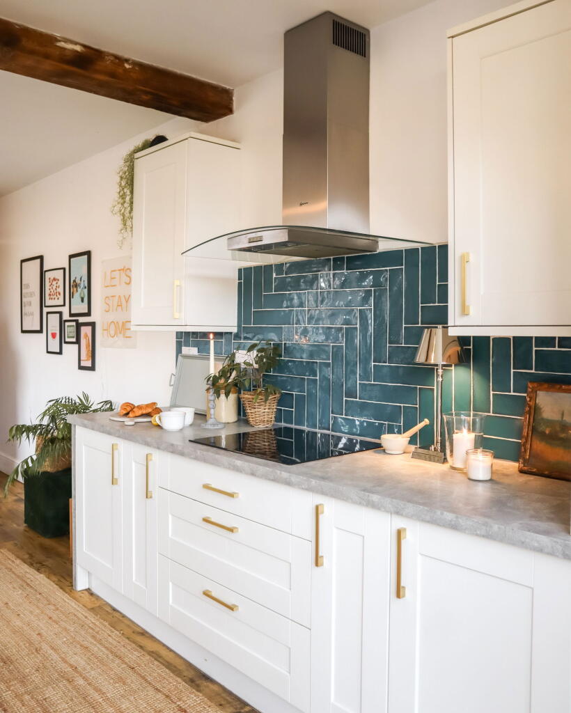 Additional property image - Clifton Road, Rugby, CV21 3QW