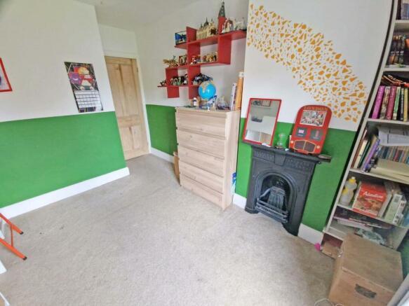Additional property image - Clifton Road, Rugby, CV21 3QW