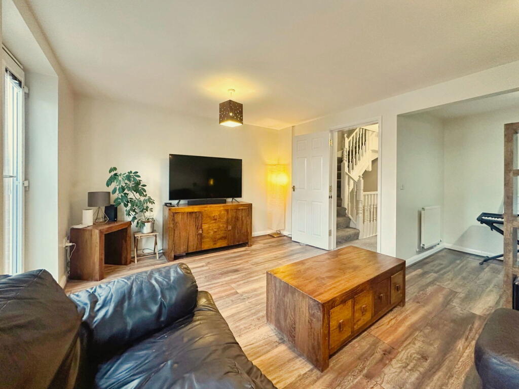 Additional property image - Greyfriars Close, Heanor, DE75 7UY