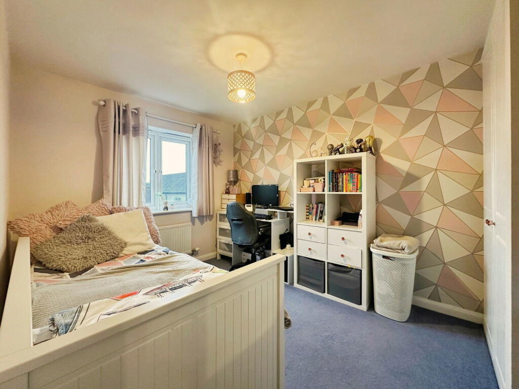 Additional property image - Greyfriars Close, Heanor, DE75 7UY