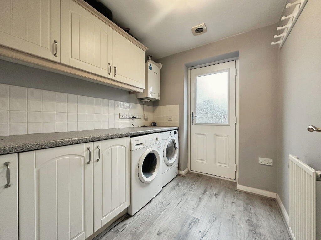 Additional property image - Greyfriars Close, Heanor, DE75 7UY
