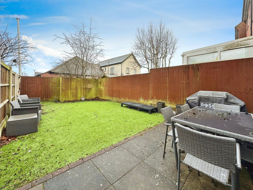 Additional property image - Greyfriars Close, Heanor, DE75 7UY