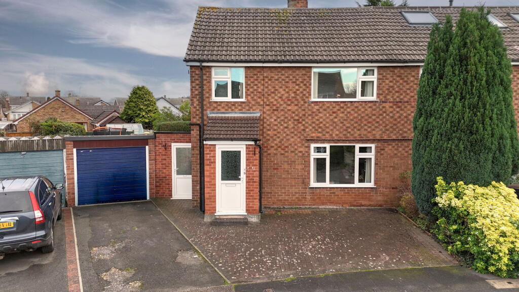 Main image of property: Douglas Close, Radcliffe-on-Trent, Nottingham, NG12