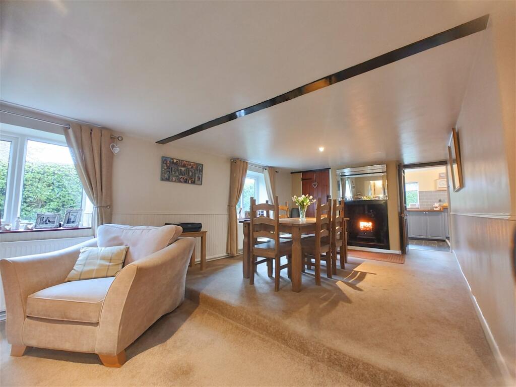 3 bedroom detached house for sale in Euximoor Drove, Christchurch ...