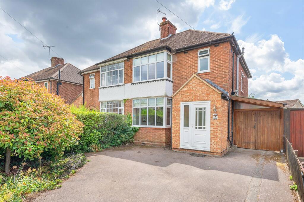 3 bedroom semi-detached house for sale in Windsor Road, Cambridge SAT ...