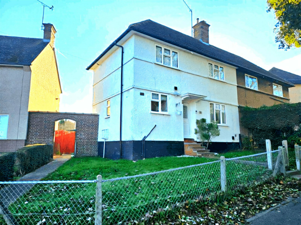 3 bedroom semidetached house for sale in Bursland, Letchworth Garden