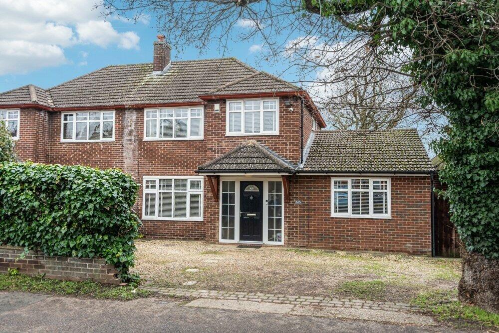 4 bedroom semidetached house for sale in Fairview Road, Stevenage, SG1