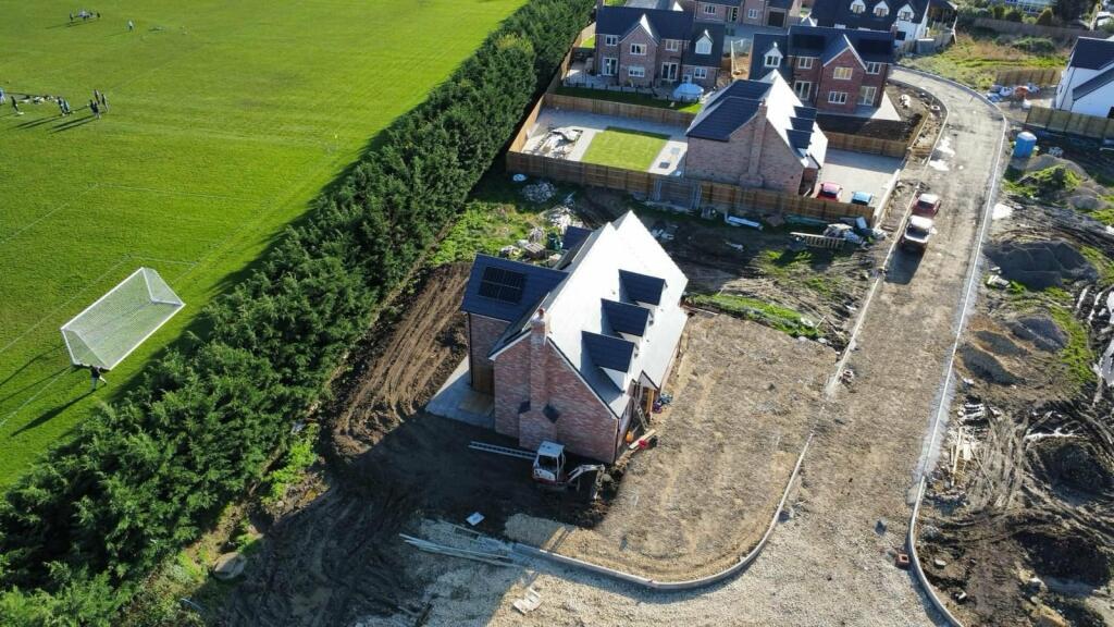 4 bedroom detached house for sale in Manea, March, Cambridgeshire, PE15