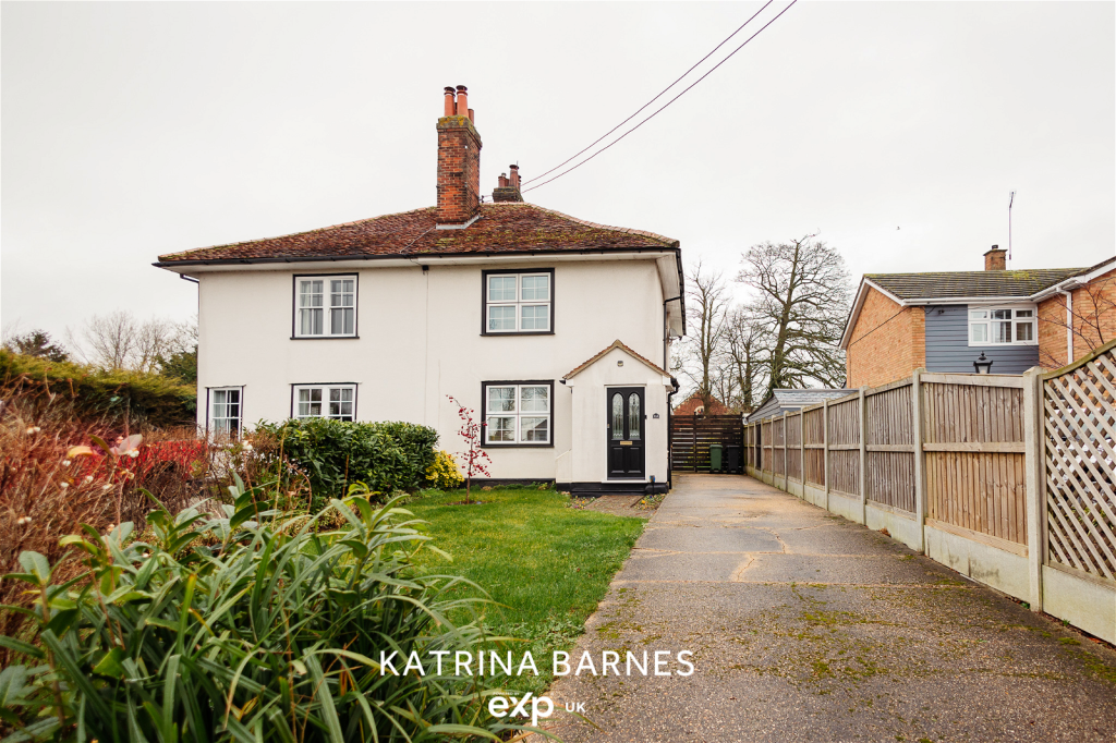 3 bedroom semidetached house for sale in High Garrett, Braintree, CM7