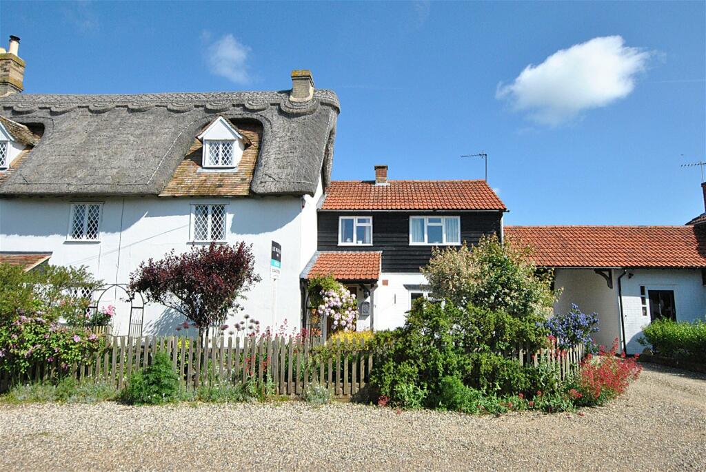4 bedroom cottage for sale in Burton End, West Wickham, Cambridge, CB21