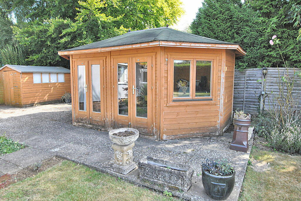 Additional property image - Malting End, Wickhambrook, Newmarket, CB8 8QA