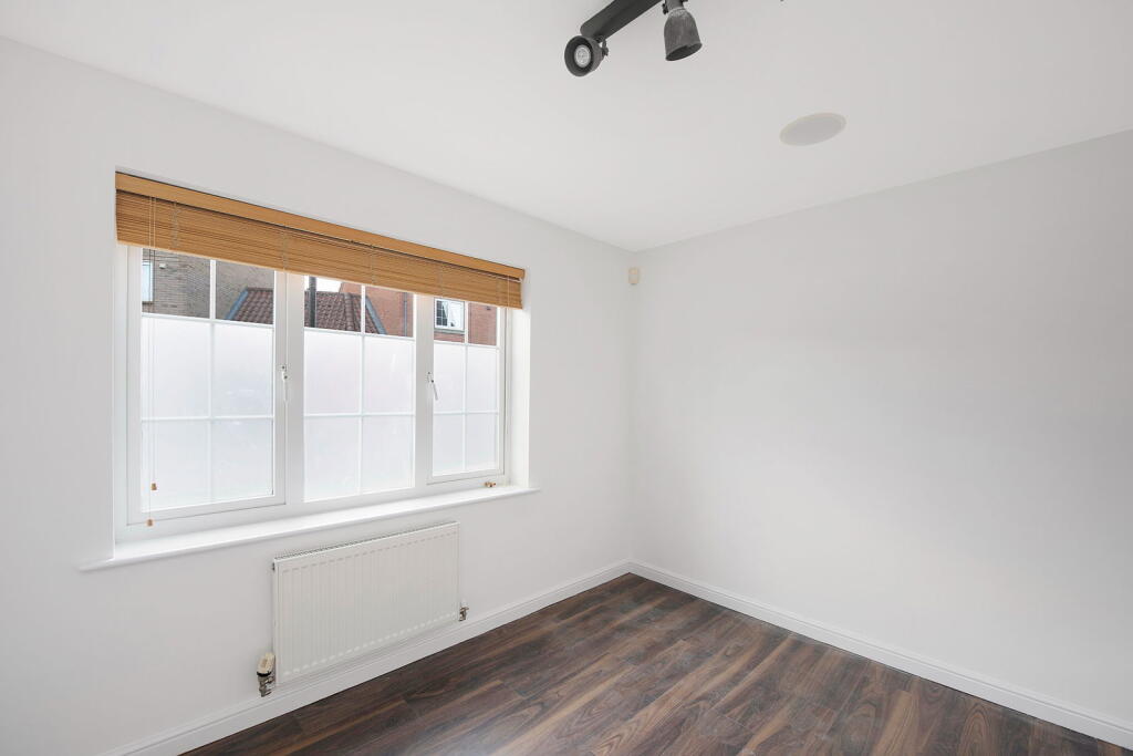Additional property image - The Furrow, Littleport, Ely, SAT NAV CB6 1GL