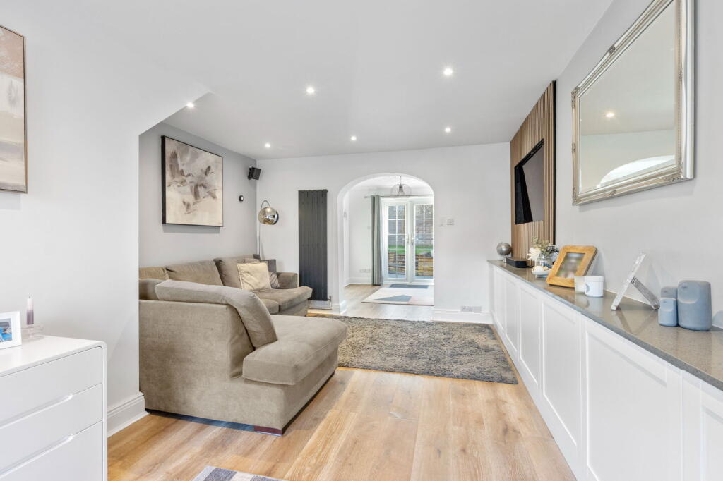 Additional property image - Moorlands,Welwyn Garden City,AL7 4PY