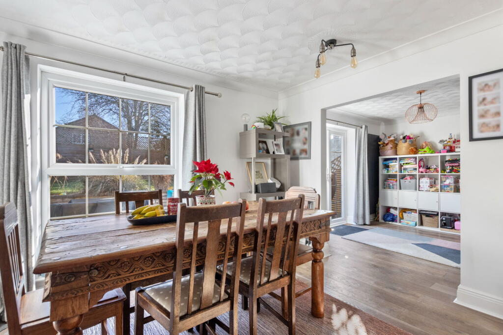 Additional property image - Moorlands,Welwyn Garden City,AL7 4PY