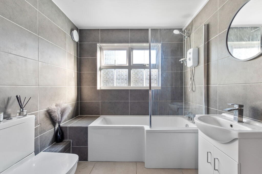 Additional property image - Moorlands,Welwyn Garden City,AL7 4PY