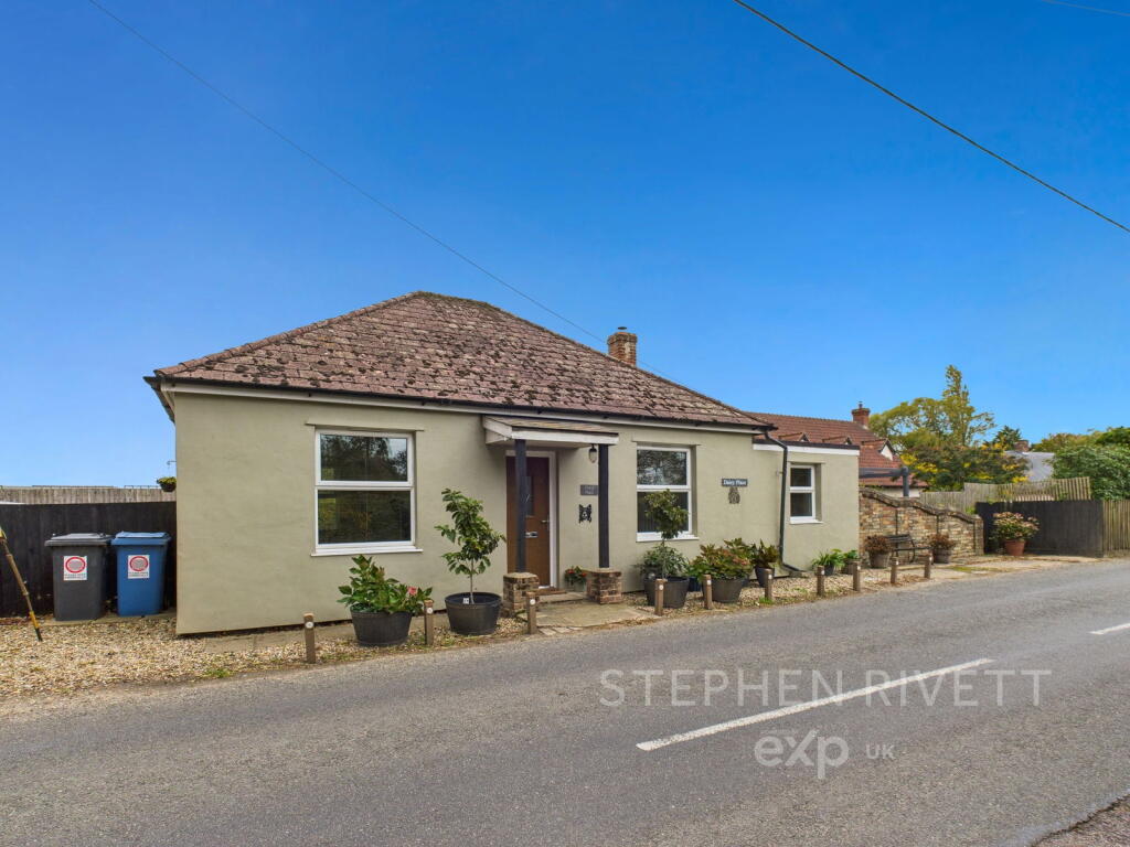 Main image of property: The Causeway, Hitcham