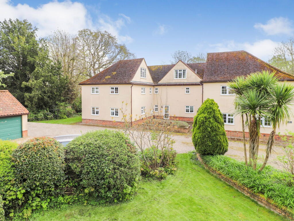 Main image of property: The Street, Walberswick, Southwold, IP18 6UN