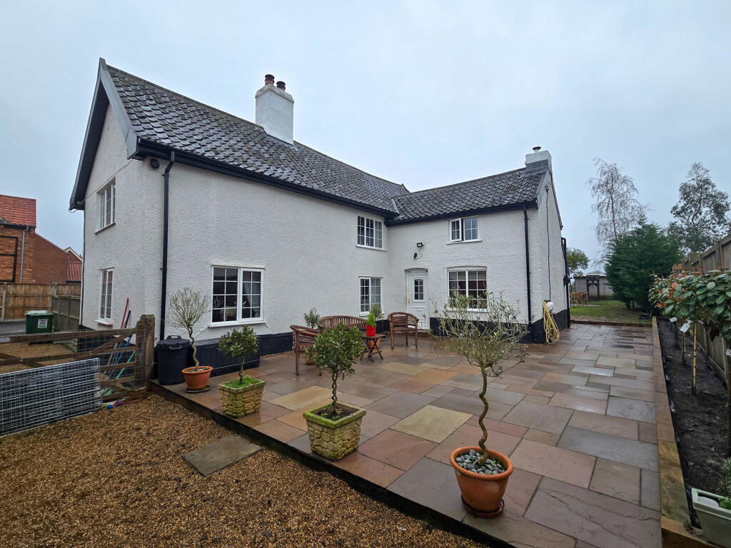 Main image of property: Long Street, Great Ellingham, Attleborough, NR17