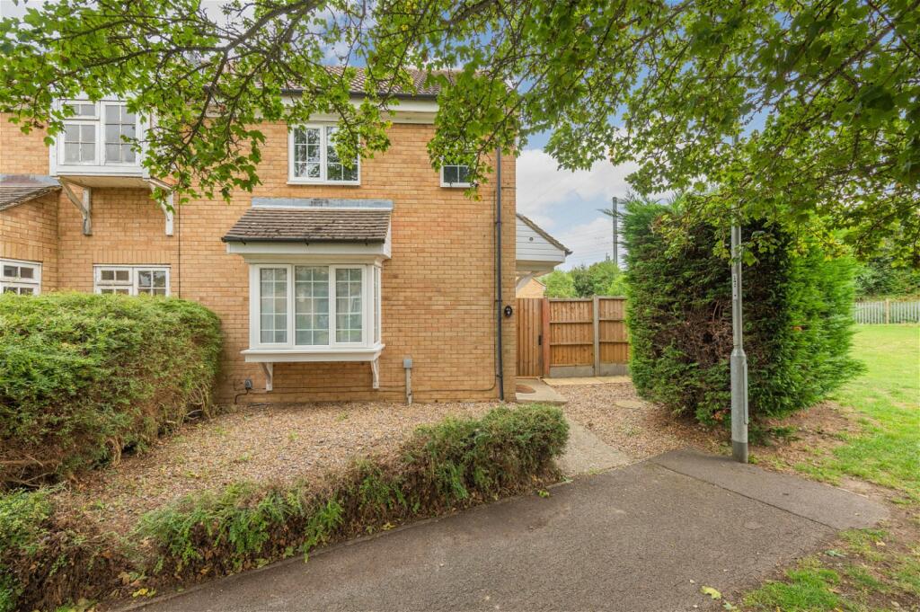 3 bedroom end of terrace house for sale in 47 William Drive, Eynesbury