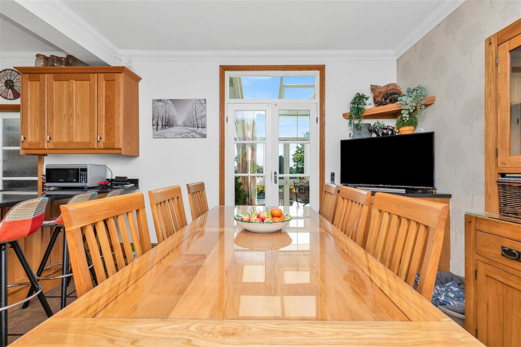 Additional property image - Bromley Common, Bromley, BR2 9PD