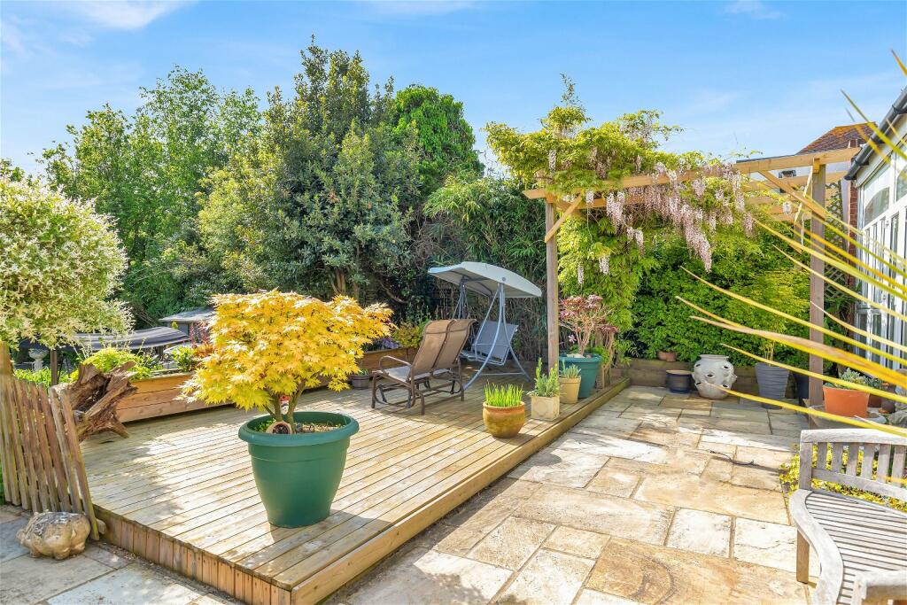 Additional property image - Bromley Common, Bromley, BR2 9PD