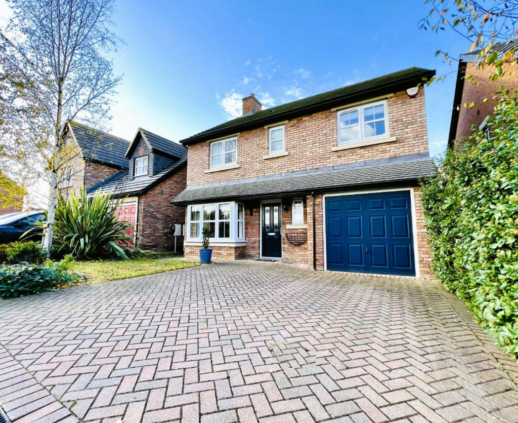 4 bedroom detached house for sale in Jocelyn Way, Brookfield