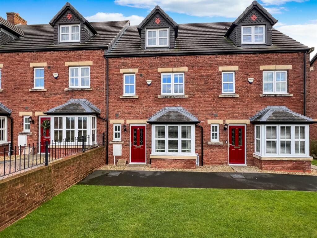 4 bedroom town house for sale in Fenwick Drive, Kingstown, Carlisle