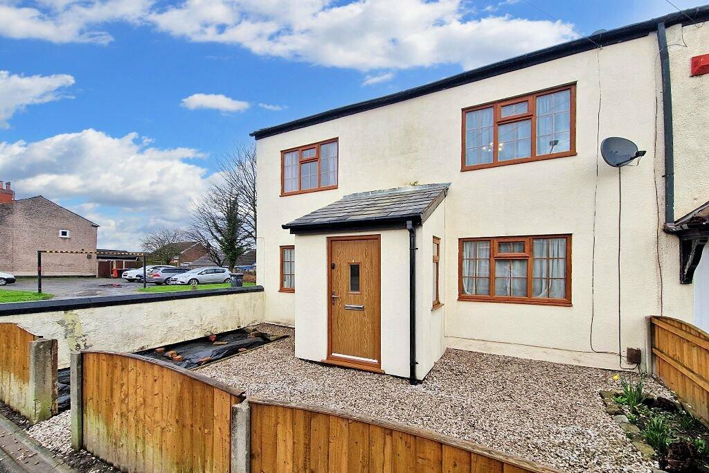 3 bedroom end of terrace house for sale in Atherton Road, Hindley Green