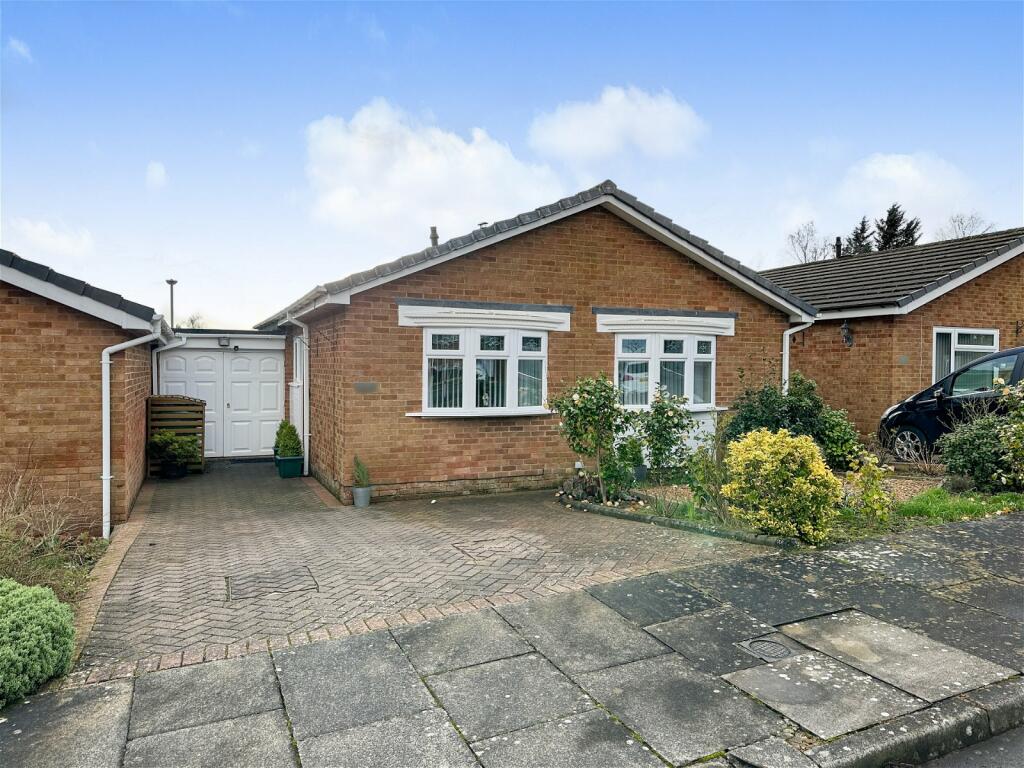 2 bedroom detached bungalow for sale in Burnsall Close, Carlisle, CA2