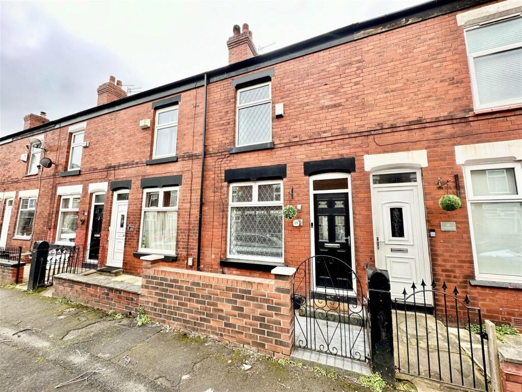 2 bedroom terraced house for sale in Barnsley Street, Offerton