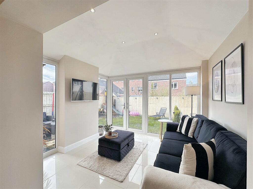 Additional property image - Glaramara Drive, Carlisle, CA2 6QW