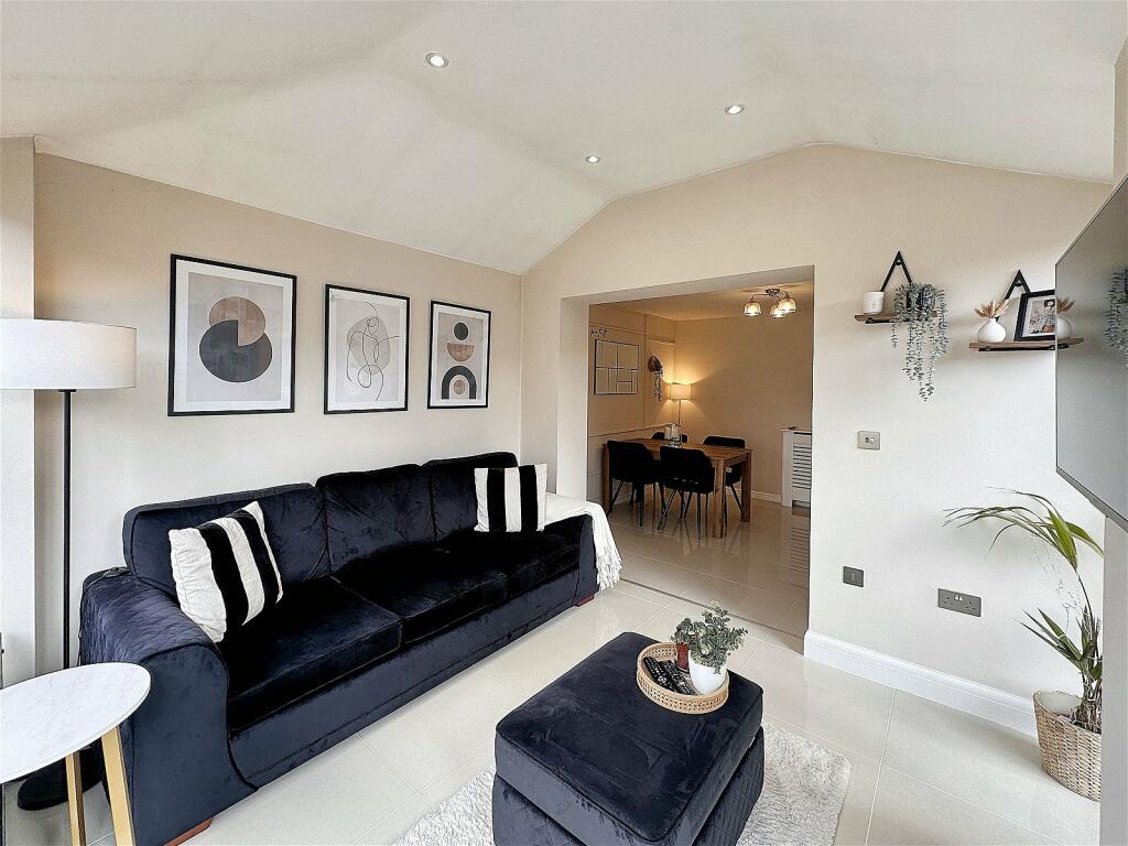 Additional property image - Glaramara Drive, Carlisle, CA2 6QW