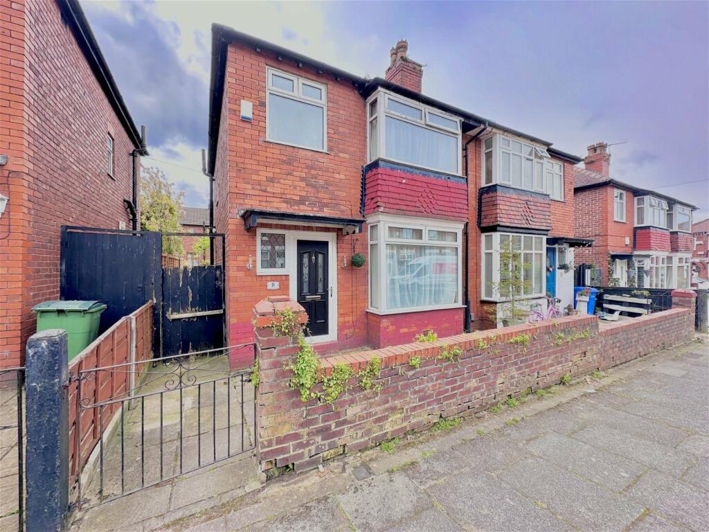 3 bedroom semidetached house for sale in Courthill Street, Offerton