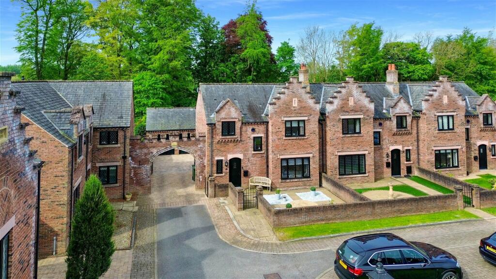 3 bedroom end of terrace house for sale in Rickerby Court, Rickerby, Carlisle, CA3 9BF, CA3
