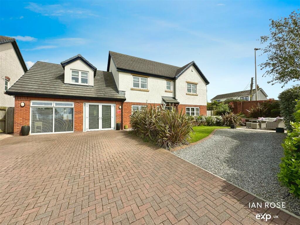 5 bedroom detached house for sale in The Meadows, High Harrington