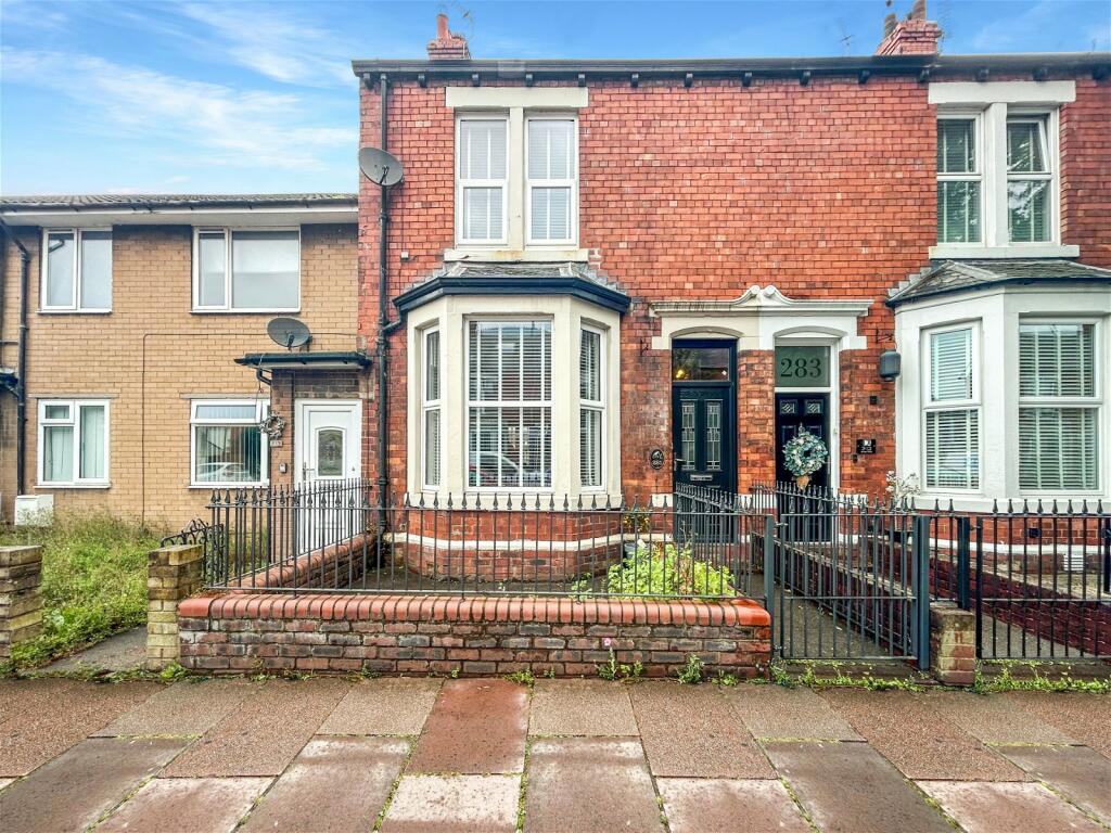 3 bedroom terraced house for sale in Warwick Road, Carlisle, CA1 2BX, CA1