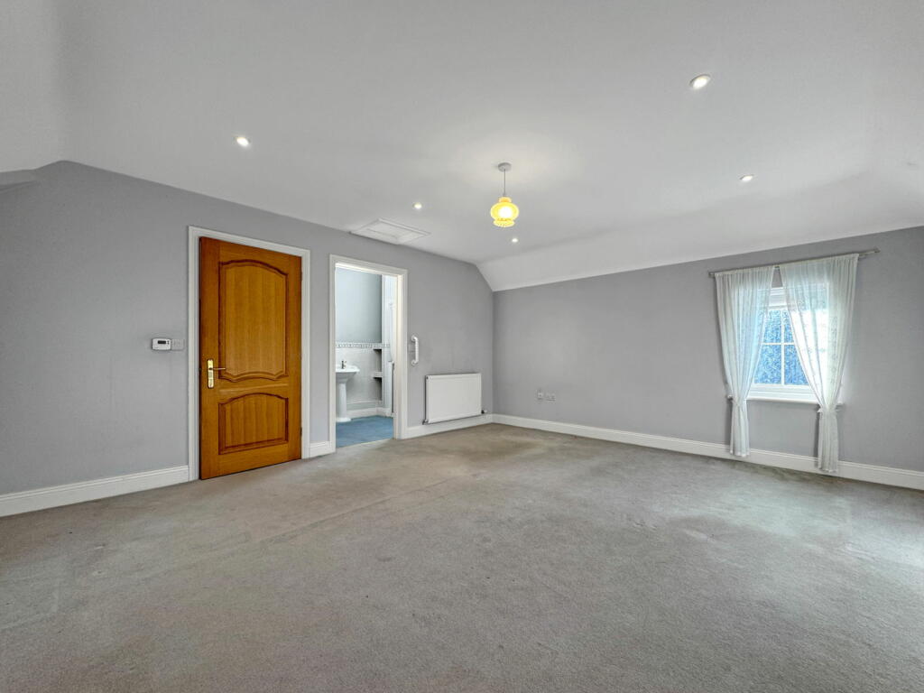 Additional property image - Oak Park, Brampton, CA8 1TP