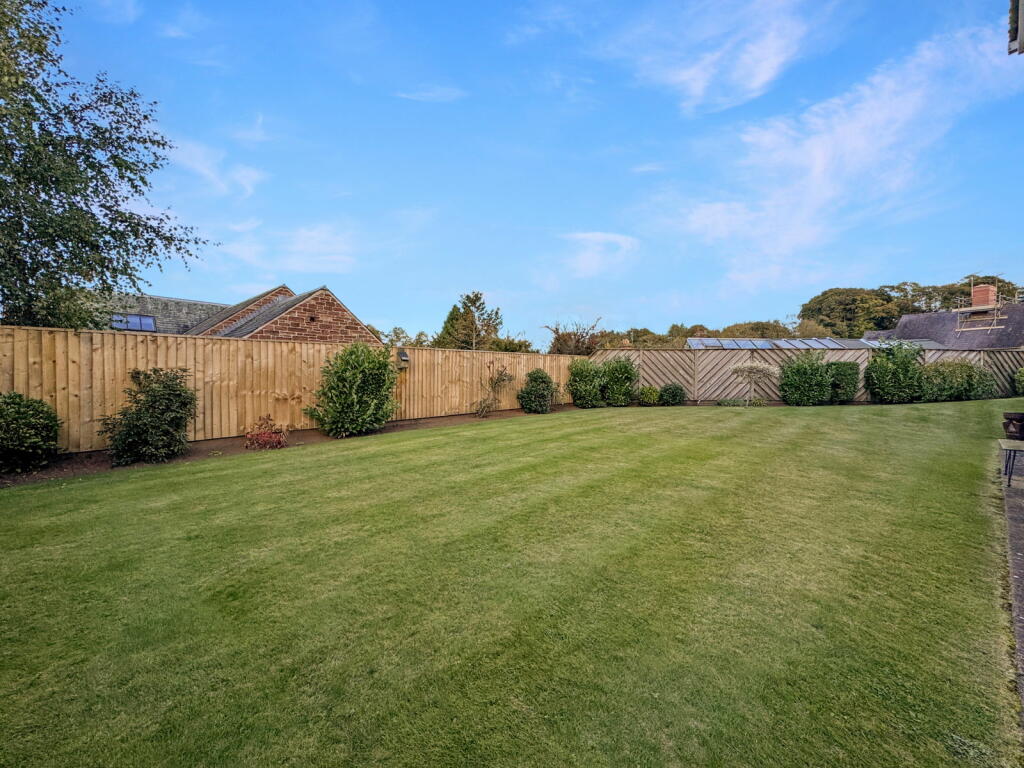 Additional property image - Oak Park, Brampton, CA8 1TP