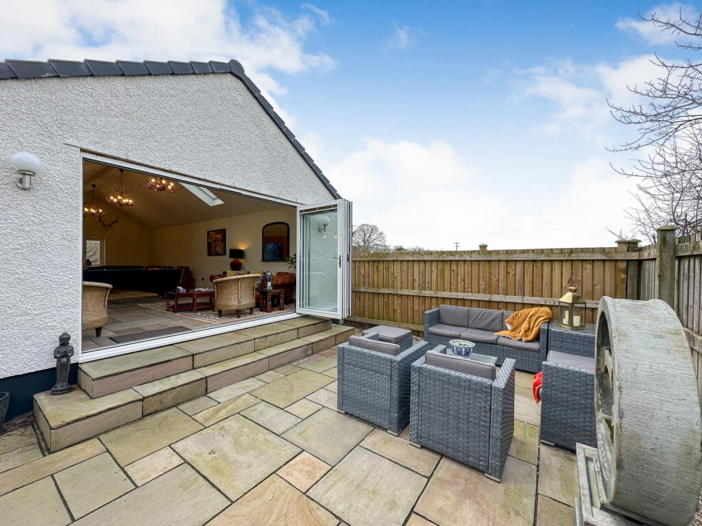 Additional property image - Peter Lane, Carlisle, CA2 6BZ